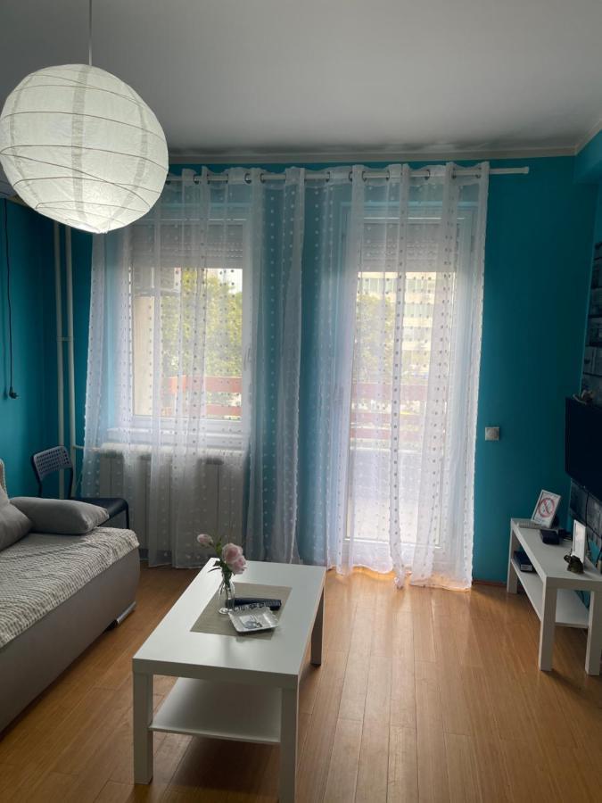 Apartment Elefant 021 Novi Sad Exteriör bild
