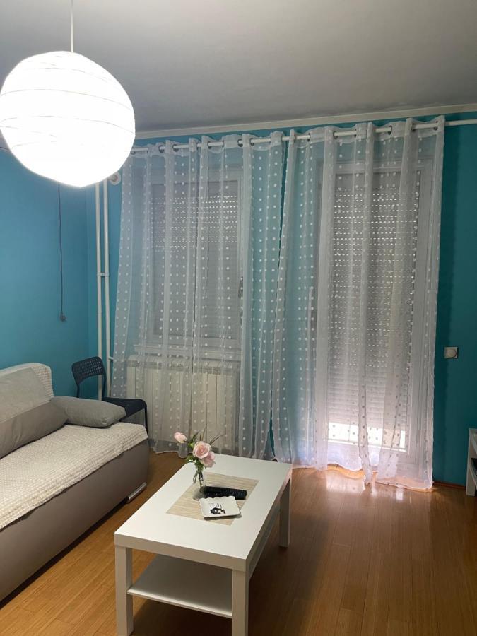 Apartment Elefant 021 Novi Sad Exteriör bild